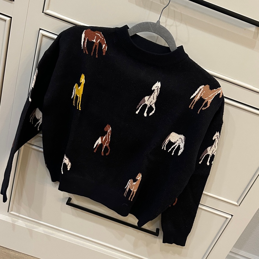 THML Black Sweater with Horse Design - Picture 4 of 4